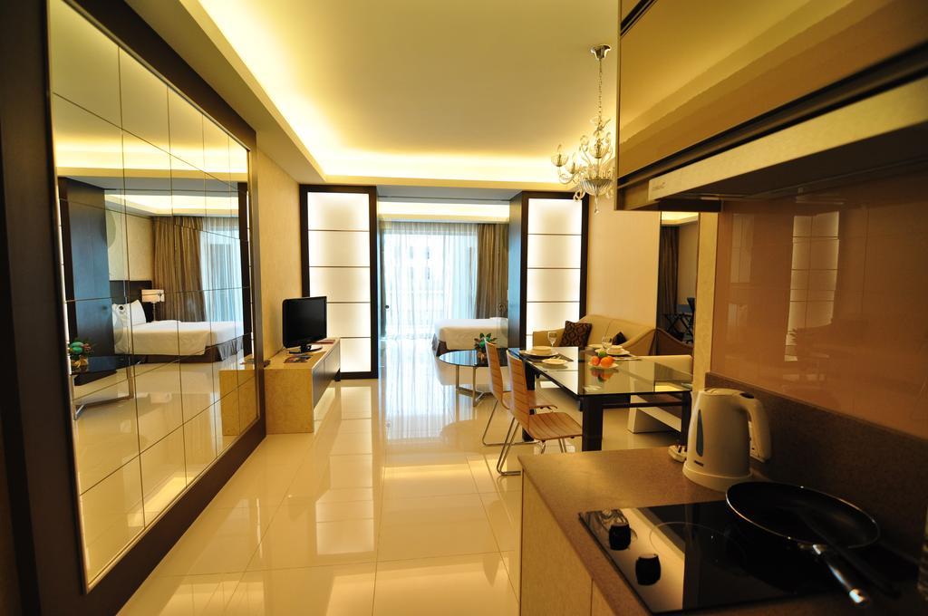 Damas Suites & Residences Kuala Lumpur Exterior photo